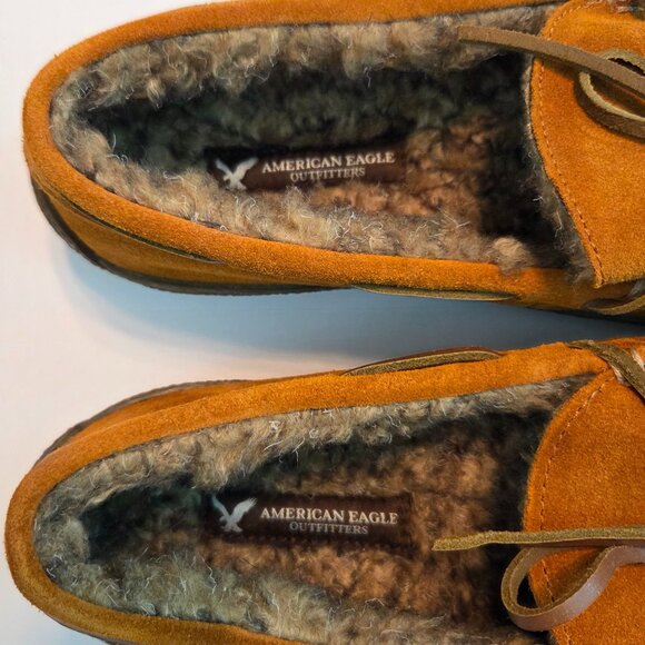NWOT - American Eagle Classic Tan Suede Moccasin Slippers – Men’s Size 9 - Picture 3 of 6